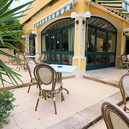 Dimora Relais Excelsa בית הארחה 4*