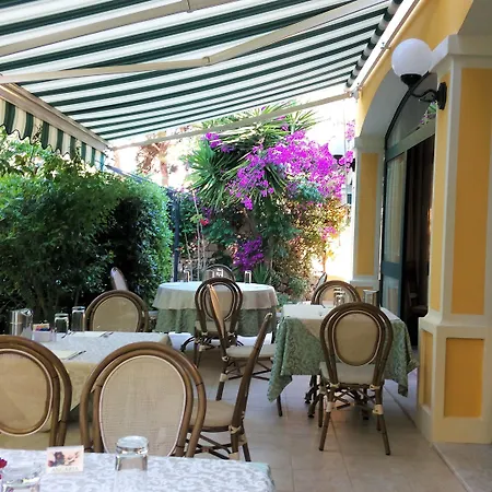 Pensión Dimora Relais Excelsa 4*