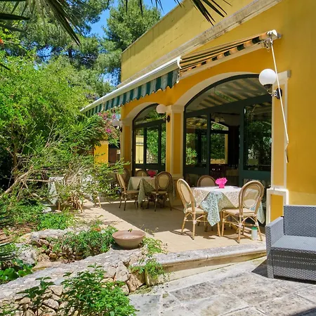 Pensjonat Dimora Relais Excelsa 4*