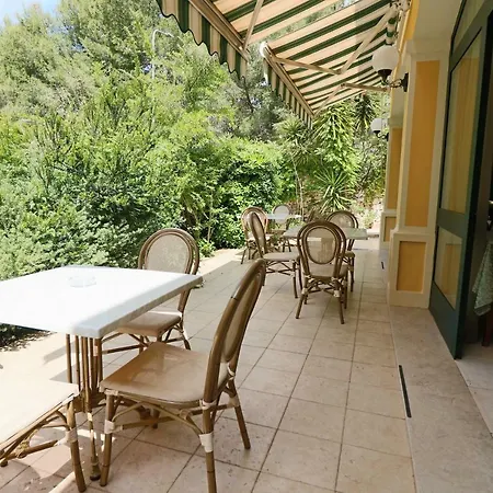 Dimora Relais Excelsa Pensionat 4*