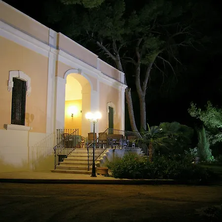 Dimora Relais Excelsa غالّيبولي