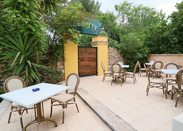 Dimora Relais Excelsa בית הארחה 4*