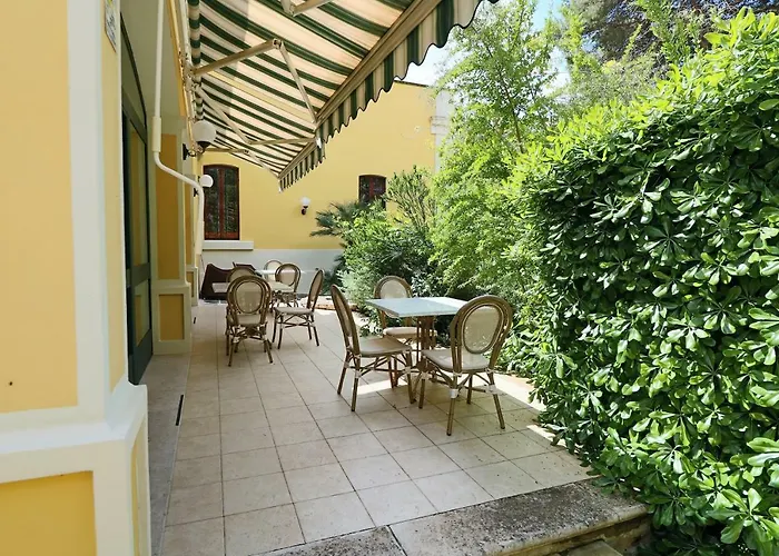 Dimora Relais Excelsa بيت ضيافة غالّيبولي